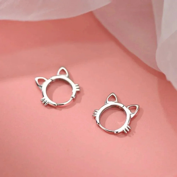 925 Sterling Silver Cat Huggie Earrings Cat Small Hoop Earrings Kitty Hoops - Picture 2 of 5